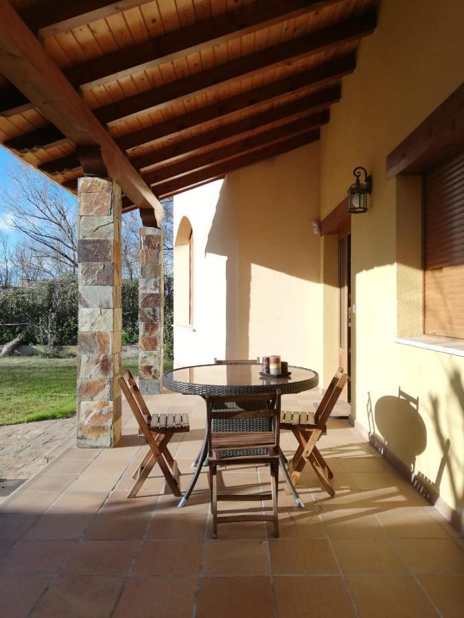 La Cuquina Villa Villaturiel Exterior foto